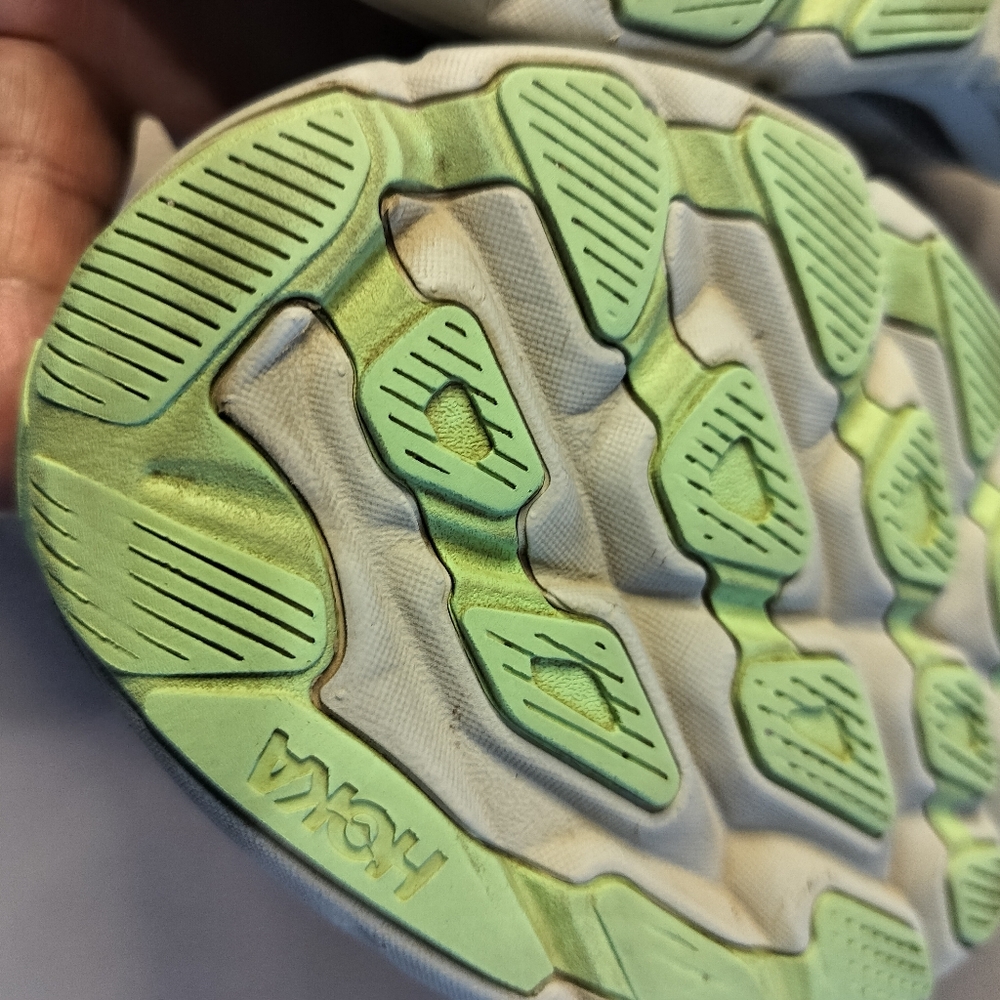 Hoka Clifton 9 Womens Gray and Green Running Shoes Sz 7B. - Picture 15 of 16